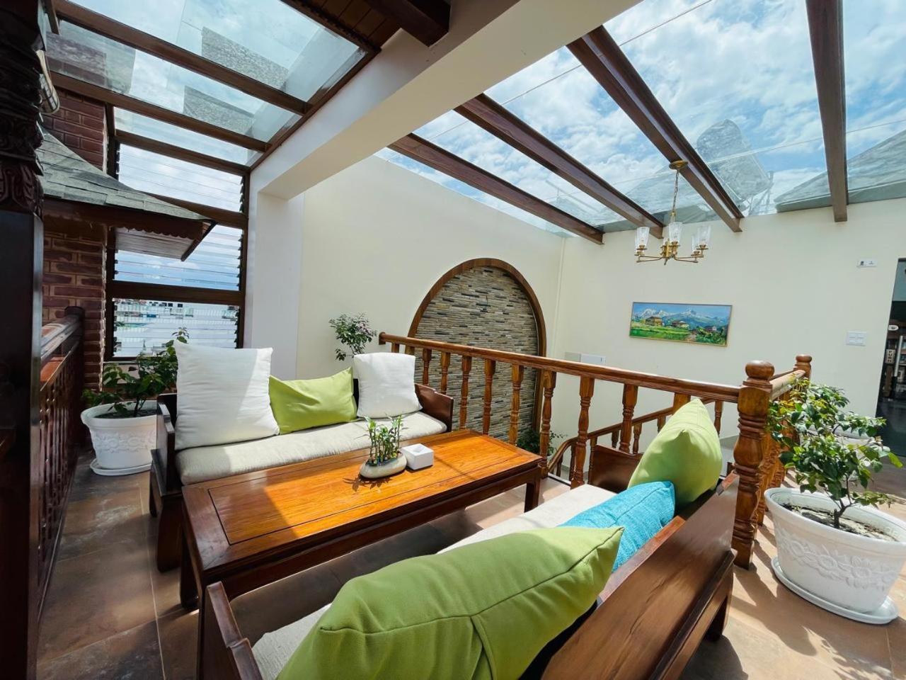 Timber House By Tara Group Hotel Katmandu Eksteriør billede