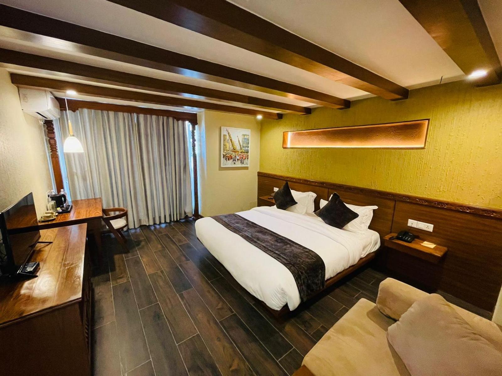 Timber House By Tara Group Hotel Katmandu Eksteriør billede