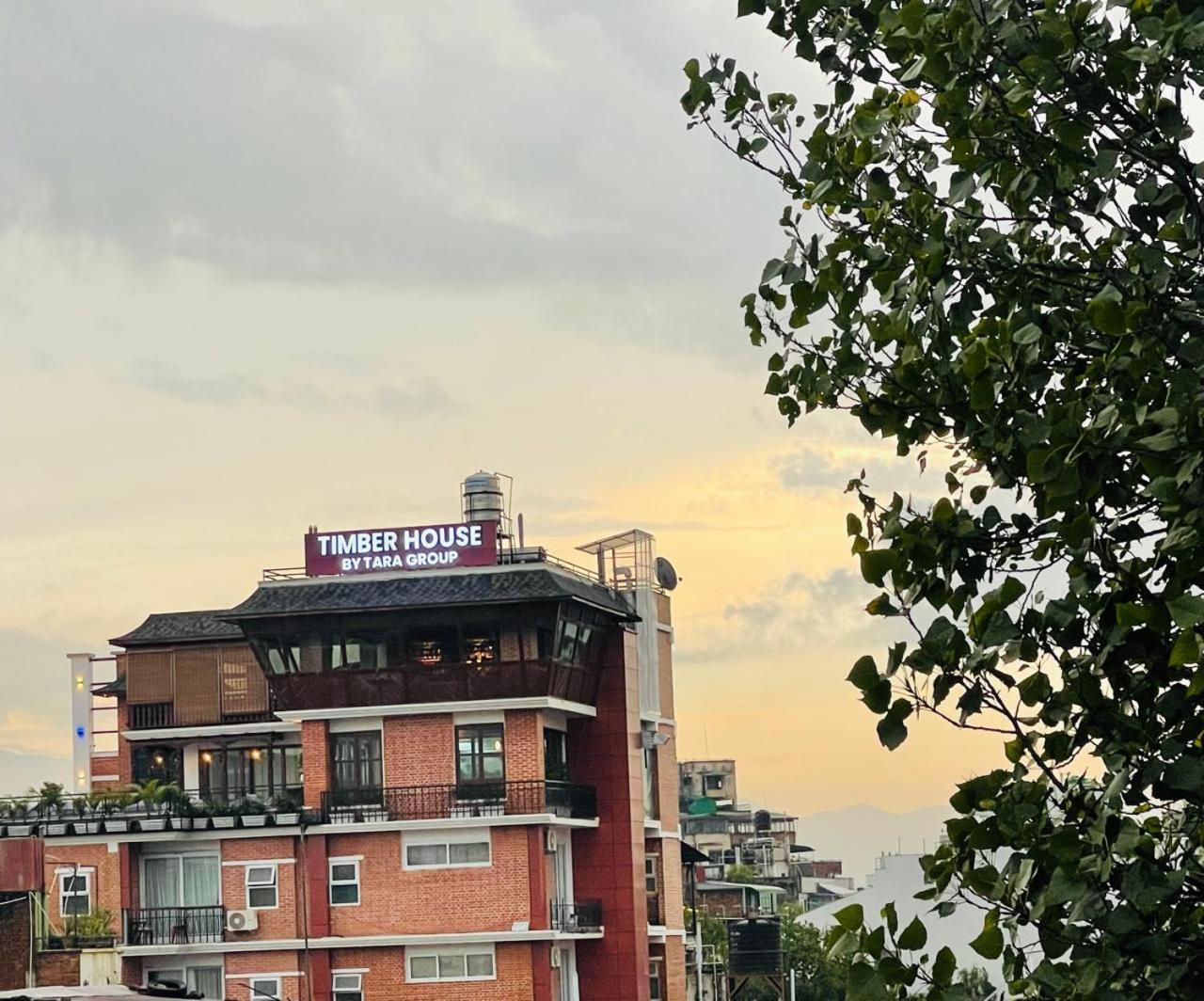 Timber House By Tara Group Hotel Katmandu Eksteriør billede