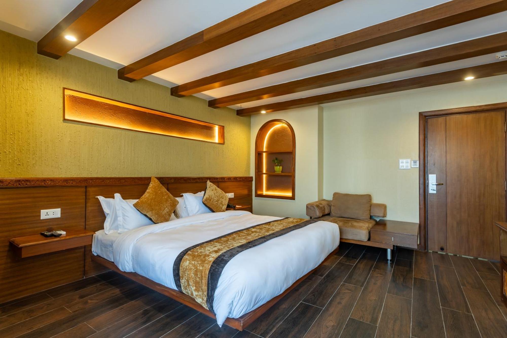 Timber House By Tara Group Hotel Katmandu Eksteriør billede
