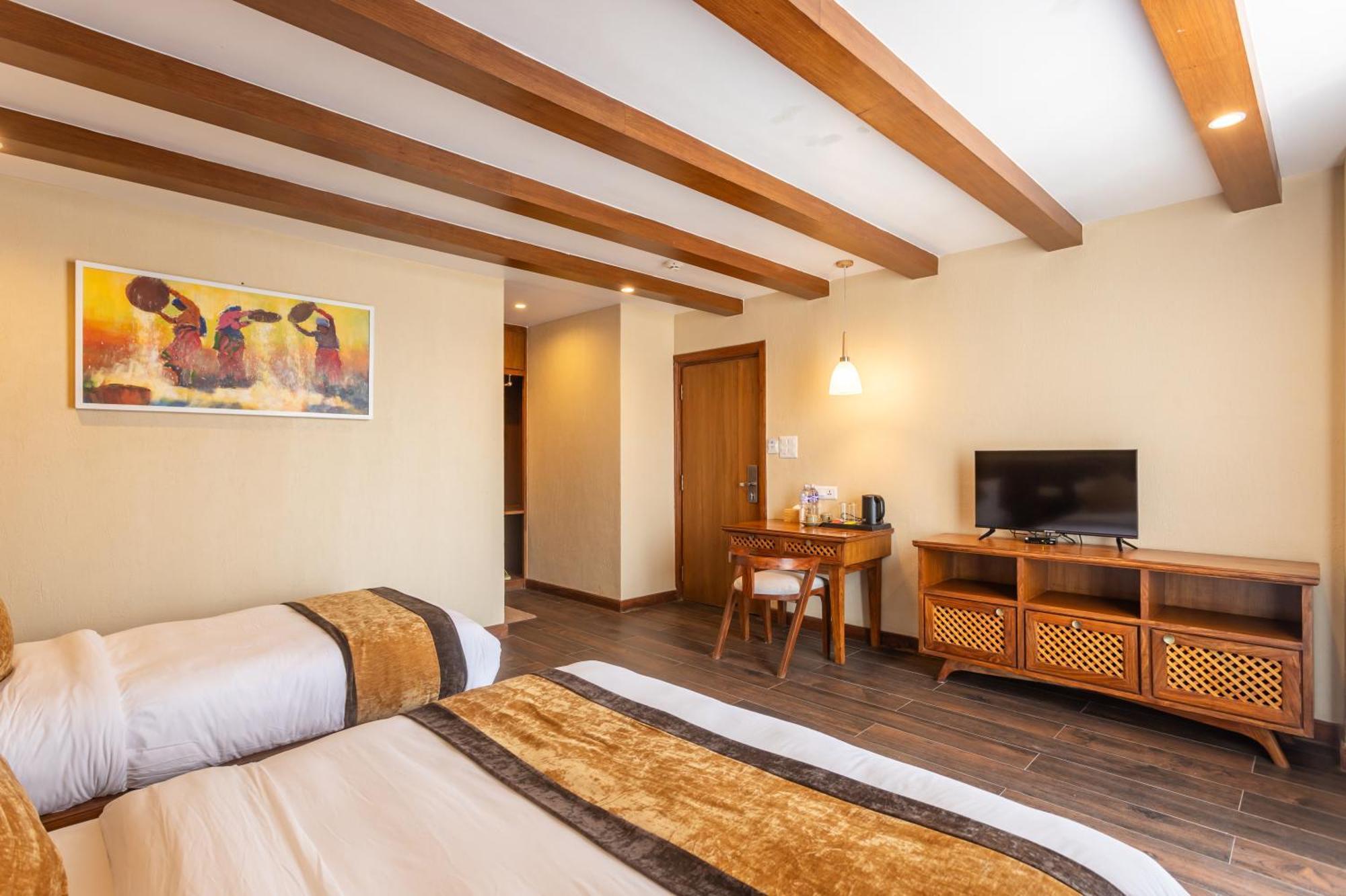Timber House By Tara Group Hotel Katmandu Eksteriør billede