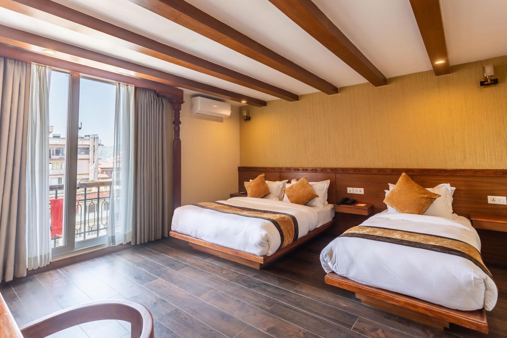 Timber House By Tara Group Hotel Katmandu Eksteriør billede